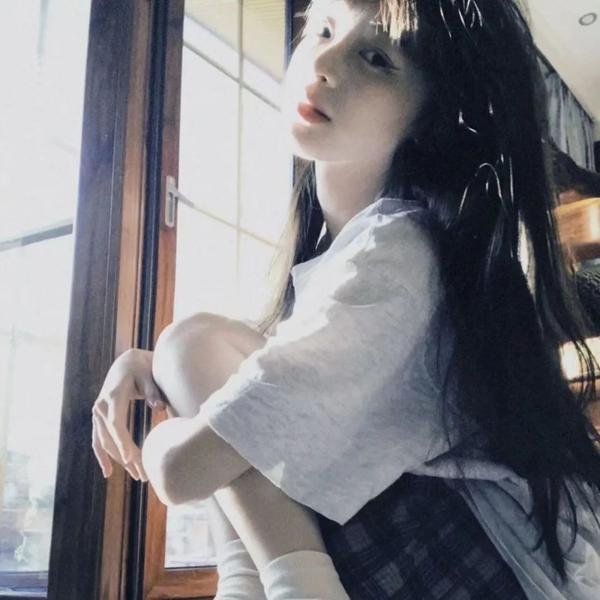 芳邻疑案